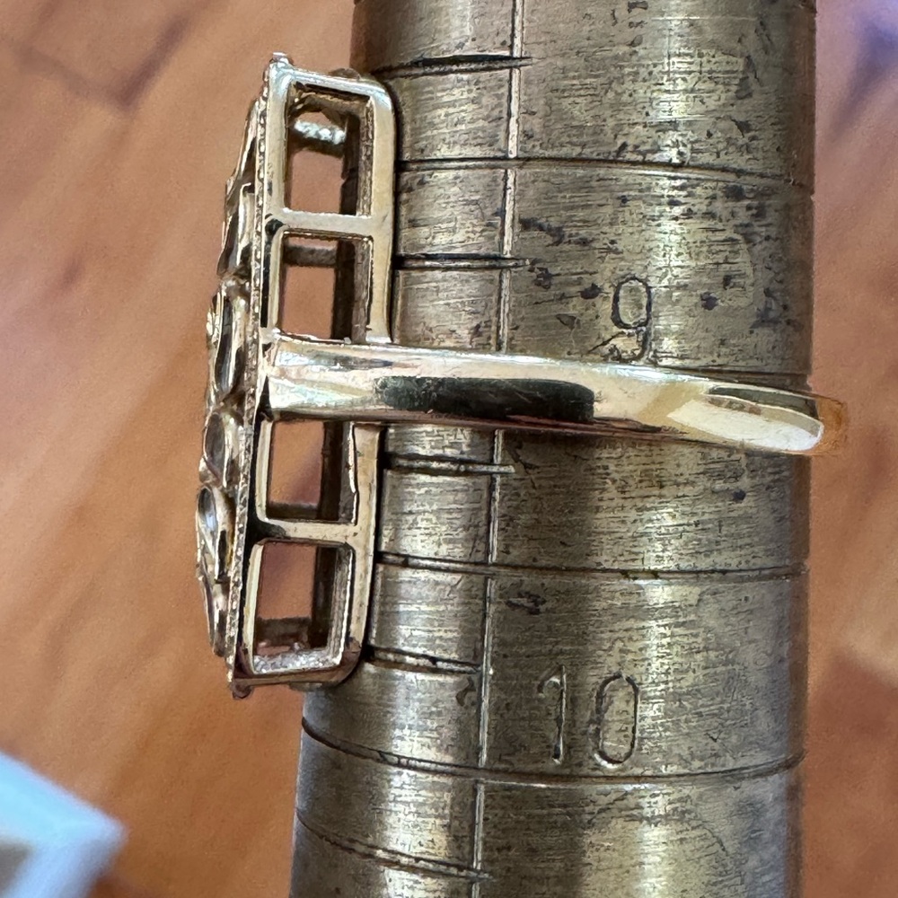 925 Diamond Ring - Picture 14 of 14